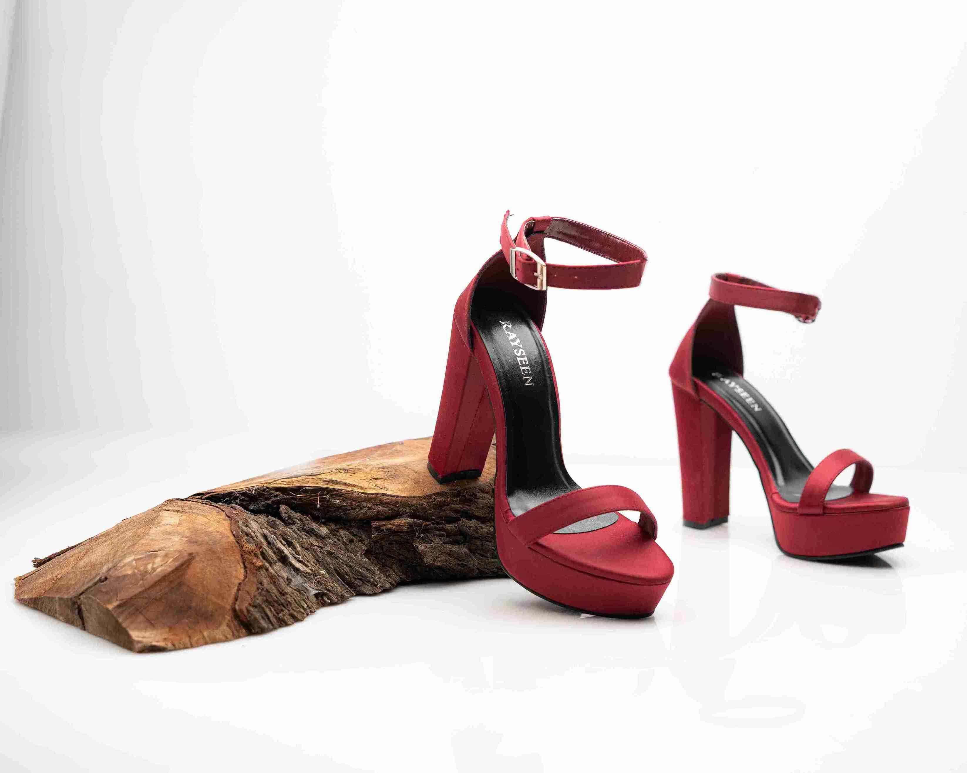 How One Should Select the Perfect Heels for Any Occasion