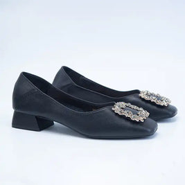 Sassy-Black  rayseen-store.myshopify.com