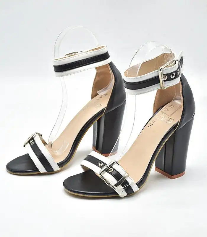 Strappy -Black  rayseen-store.myshopify.com