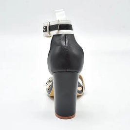 Strappy -Black  rayseen-store.myshopify.com