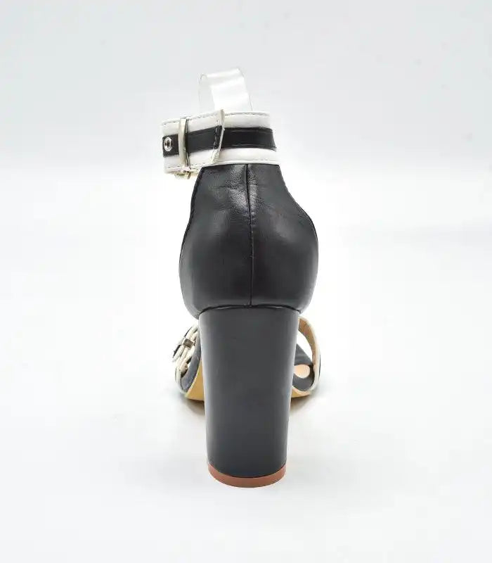 Strappy -Black  rayseen-store.myshopify.com