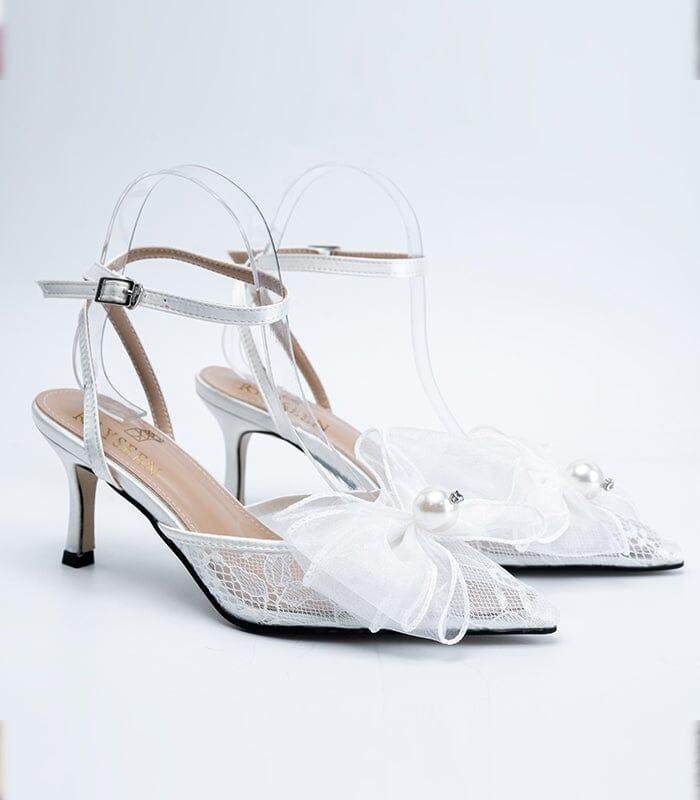 Stylish ladies' Lacey - White shoe with a lace design and exquisite organza bows and pearls