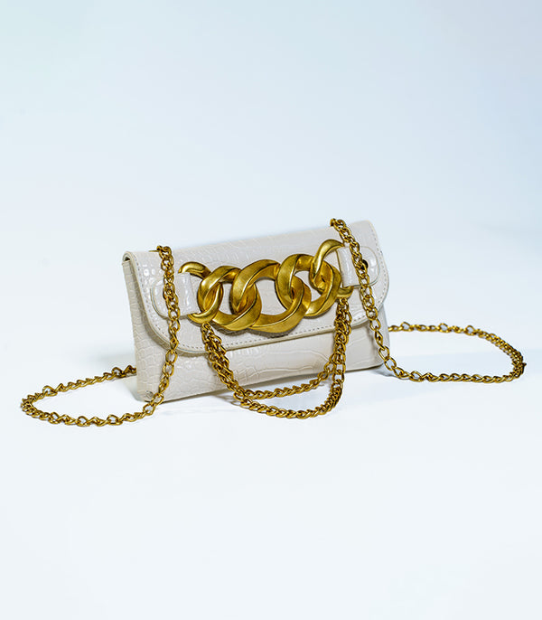 Fashionable Gianni mini bag in a stylish design and elegant white hue, ideal for day or nigh