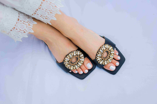 Bianca -Black - Rayseen 